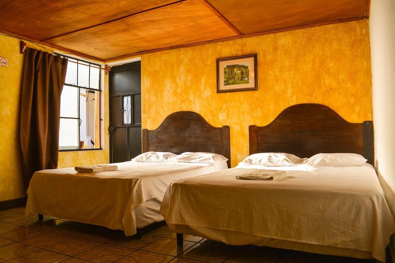 Hotel Don Pedro Antigua 2*,